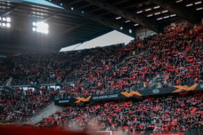 开云棋牌-体育场馆篮球租赁平台上线便利市民参与夜间训练，篮球场出租收费标准