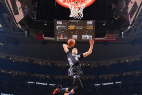 kaiyun-独行侠一战砍下三双引全网讨论，独行侠战绩