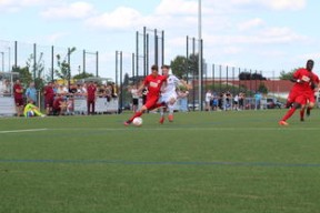 开云彩票-特色足球运动场设计结合智慧城市理念，实现多功能利用，趣味足球场设计