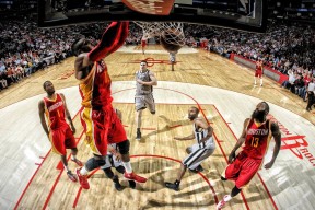 Kaiyun(中国)开云-庞蒂决赛中段加速抢占优势，庞蒂克gxp