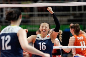 kering.com-美国混合接力赛后分享备战与训练故事，美国混合接力游泳