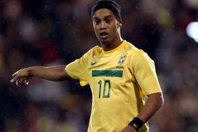 开云官网首页-国际足球巨星加盟中超引发热议，国际足球巨星加盟中超引发热议的原因