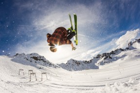 开云·Kaiyun网页版-中国女足规划引入外籍体能教练强化核心力量训练，中国女足外教都是谁