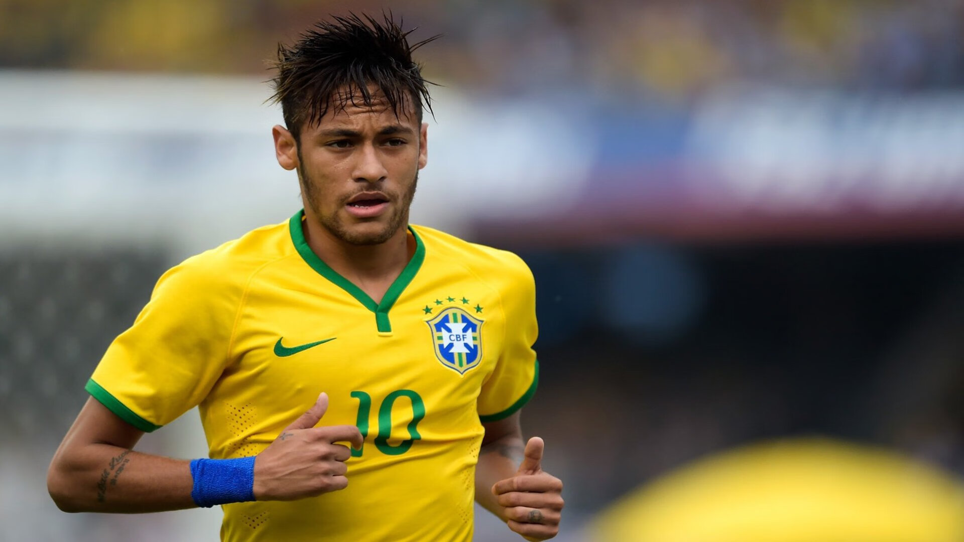 “华金·托比利亚的反应力与精准判断,为美洲狮队提供多重保障”