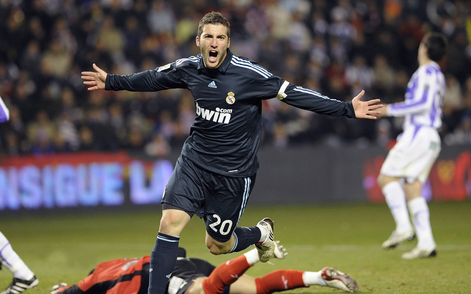 中国足球联赛市场推广力度持续加大,中国足球联赛市场推广力度持续加大的原因